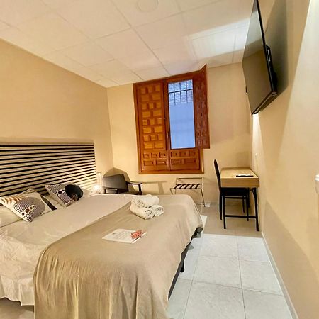 Jubilus Rooms Toledo Bagian luar foto