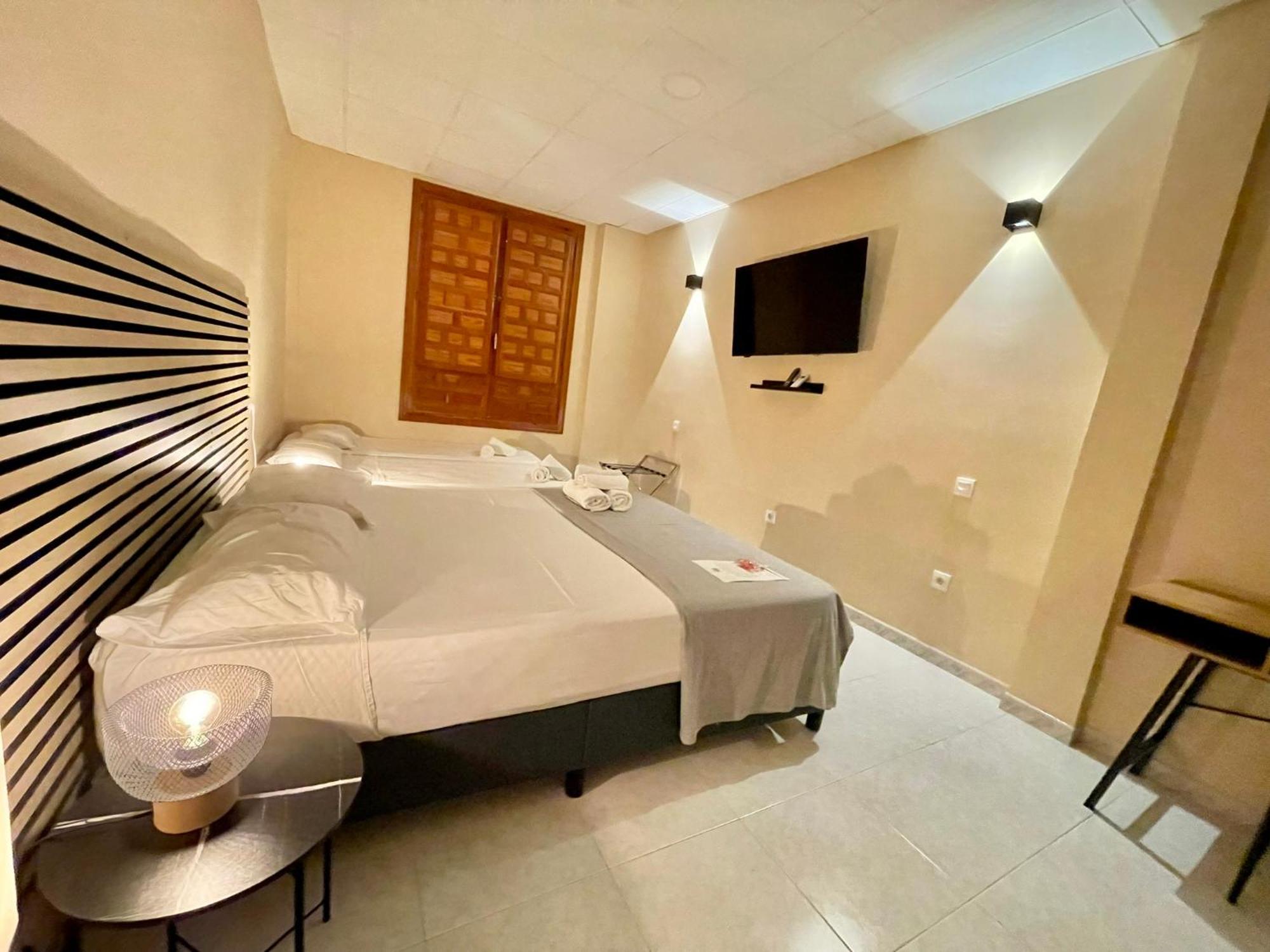 Jubilus Rooms Toledo Bagian luar foto