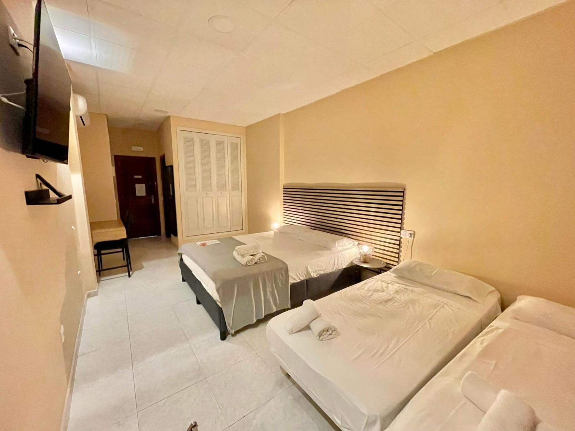 Jubilus Rooms Toledo Bagian luar foto